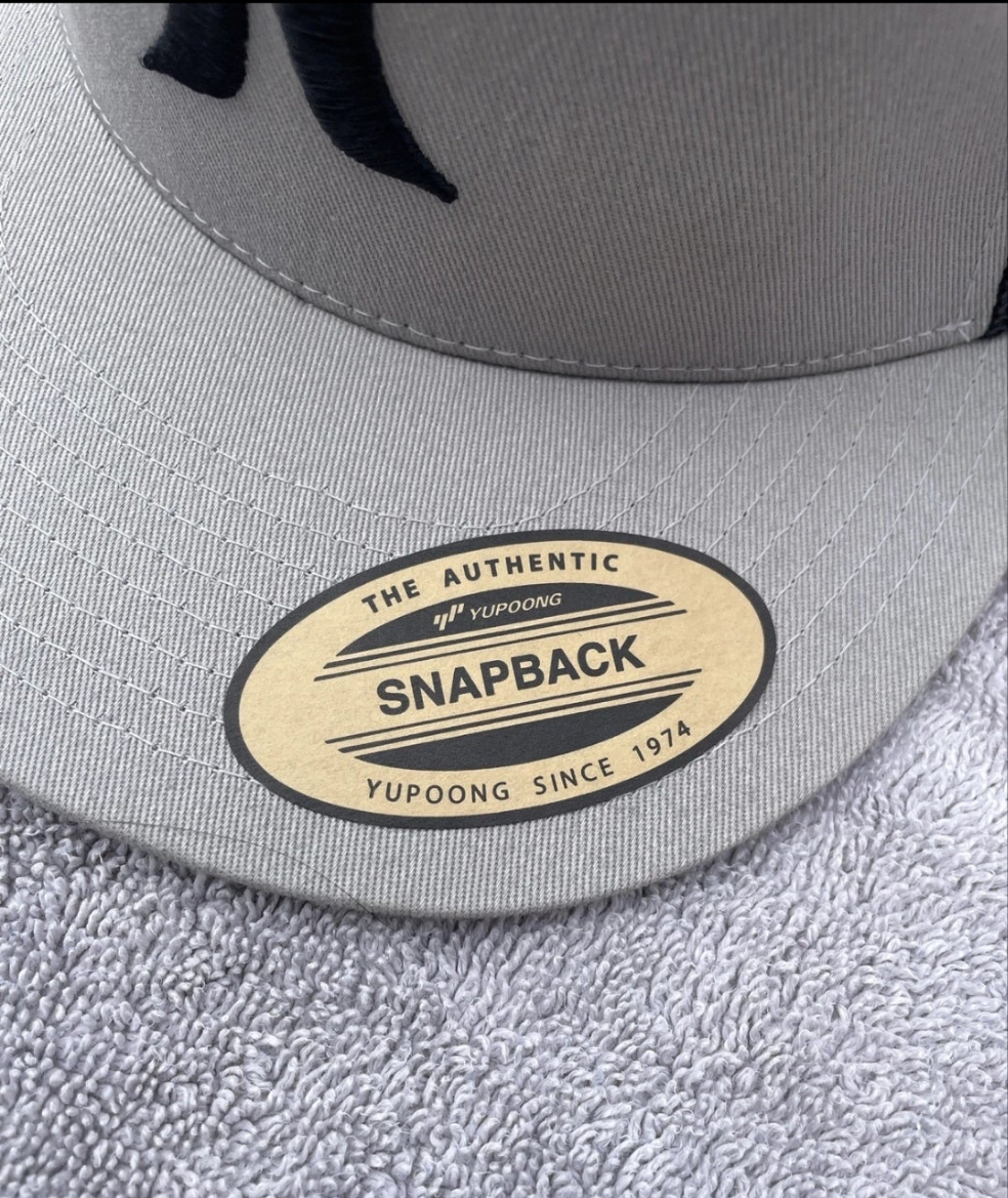 Hurley Icon Solid Flat Trucker Baseball Cap Hat Wolf Grey Snapback Mesh