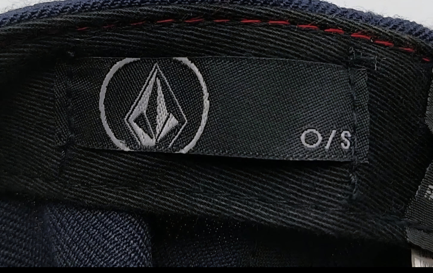 Volcom - hat red adjustable - snapback cap