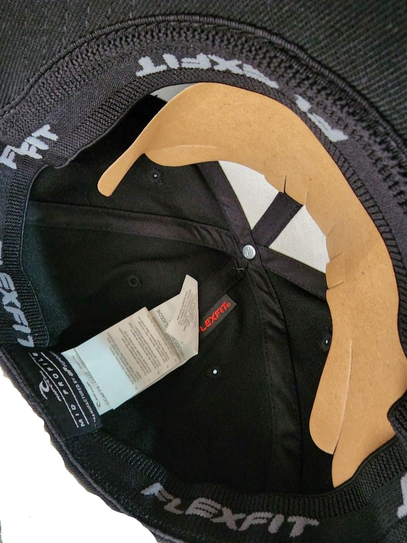 Rip Curl-Black Flex Cap Brand New